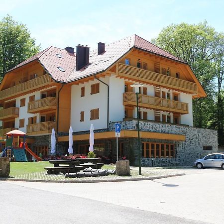 Aparthotel Snjezna Kraljica Stubicke Toplice Экстерьер фото