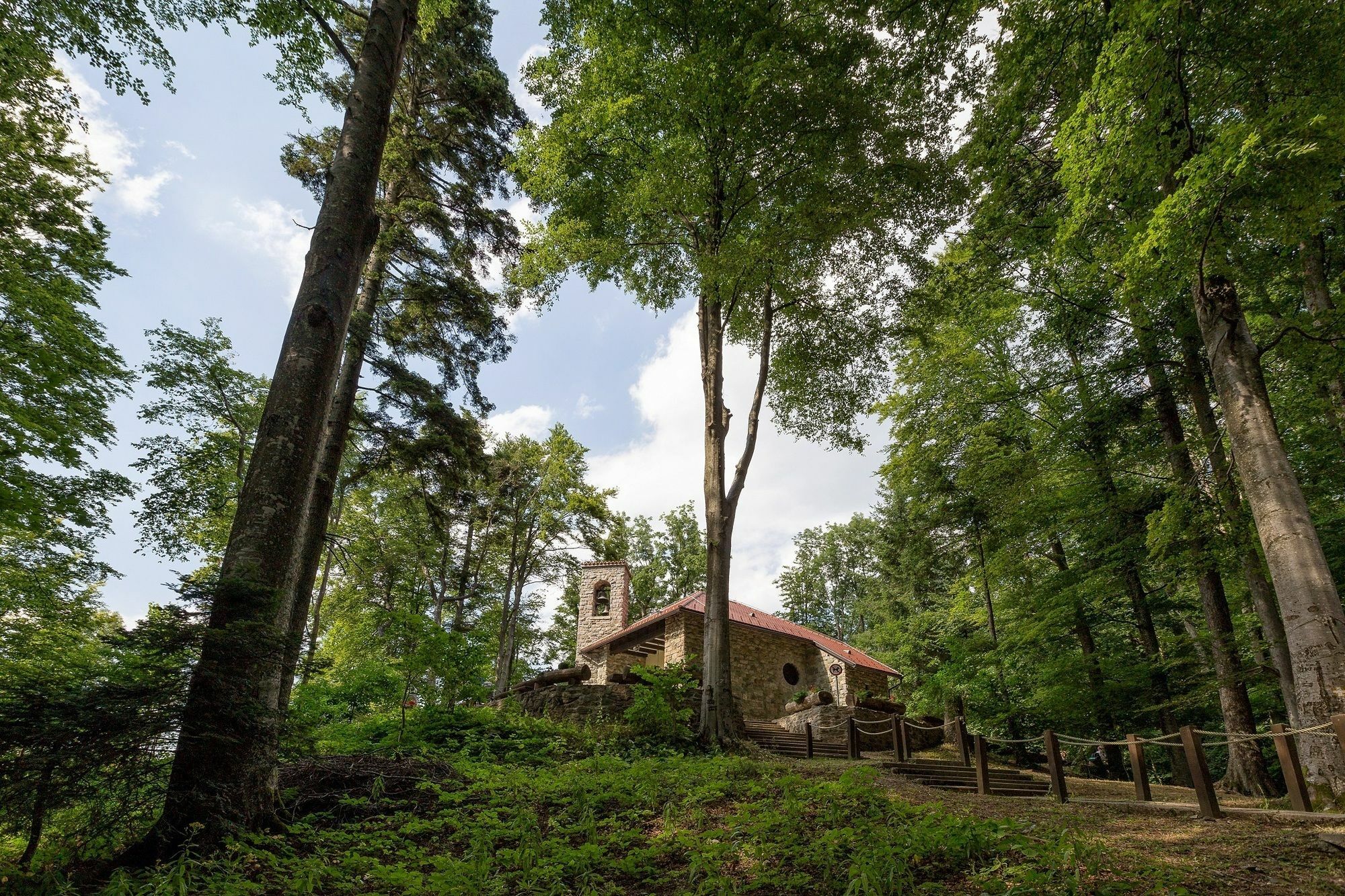 Aparthotel Snjezna Kraljica Загреб Экстерьер фото